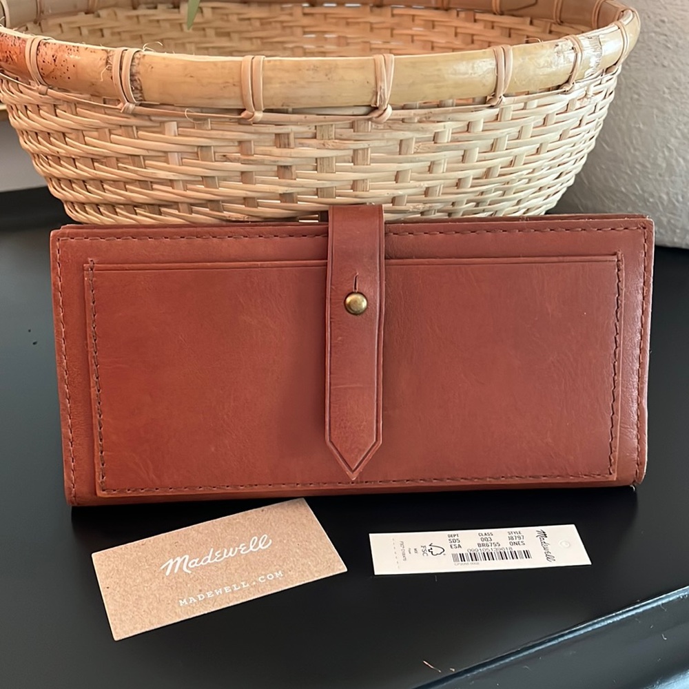 Madewell Leather Post Wallet- Brown